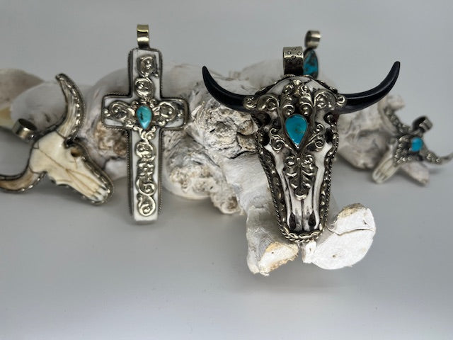 3" Steer Skull Centerpiece
