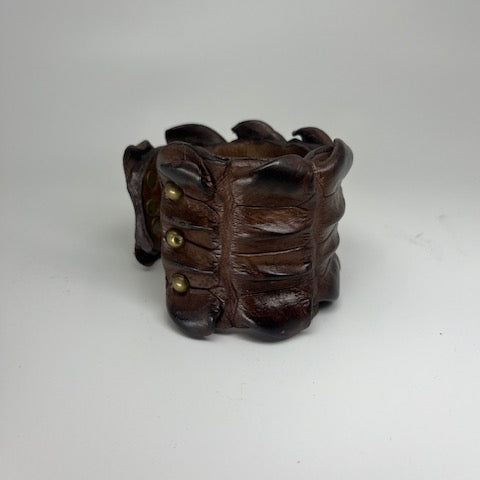 Alligator Cuff (Brown)